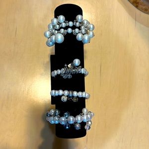 4 Pearl various Bracelets